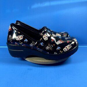 Easy Work by‎ Easy Street Non Slip Black Skeleton Clogs Women's Shoe Size 5.5